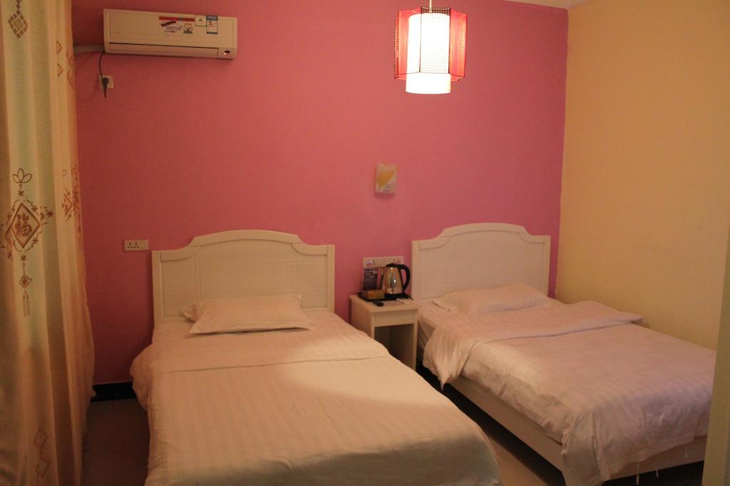 Yangshuo Romantic Inn Buitenkant foto