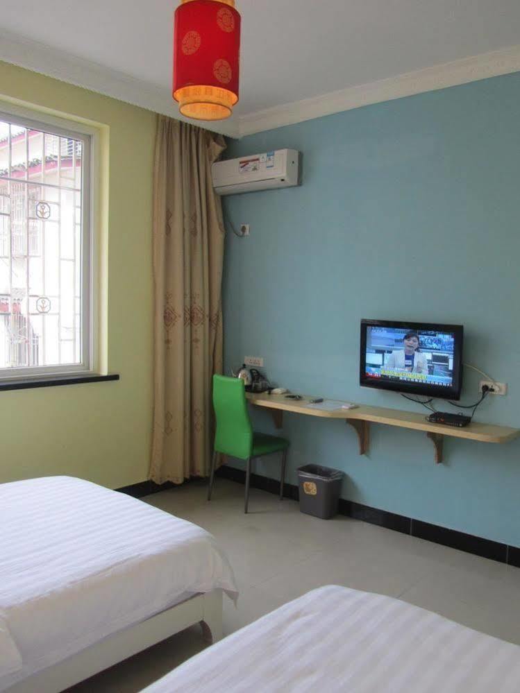 Yangshuo Romantic Inn Buitenkant foto