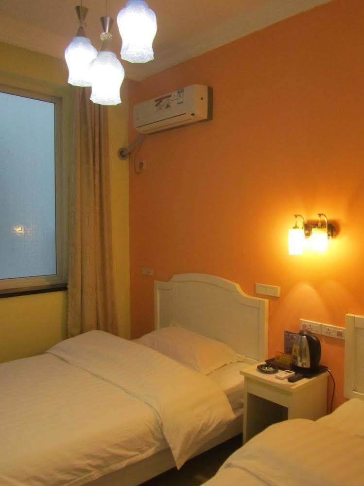 Yangshuo Romantic Inn Buitenkant foto